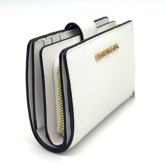 Michael Kors Bifold Zip Chain Wallet Optic White - Picture 5 of 9